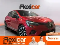 Usado Renault Clio Techno 90 CV (66 kW) 2023 Rojo Utilitario
