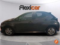 Usado Toyota Yaris Edition 125 CV (91 kW) 2024 Gris / plata Berlina