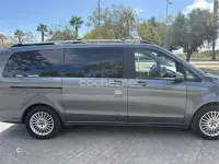 Usado Mercedes V220 Exclusive 163 CV (119 kW) 2018 Gris / plata Monovolumen