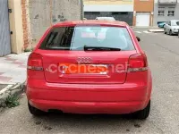 Usado Audi A3 Ambition 105 CV (77 kW) 2005 Rojo Utilitario