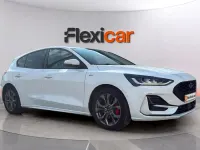 Usado Ford Focus ST-Line 125 CV (91 kW) 2022 Blanco Berlina