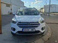 Usado Ford Kuga Business Edition 150 HP (110 kW) 2017 Branco SUV