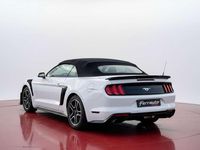 Usado Ford Mustang Fastback 310 CV (228 kW) 2020 Blanco Descapotable