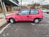 Usado Nissan Sunny 102 CV (75 kW) 1994 Rojo Berlina