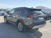 Usado Toyota RAV4 Hybrid Luxury 178 CV (130 kW) 2022 Gris SUV