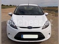 Usado Ford Fiesta Titanium 95 HP (69 kW) 2012 Branco Citadino