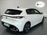 Usado Peugeot 308 Allure 131 CV (96 kW) 2022 Blanco Utilitario