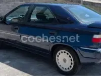 Usado Citroën Xantia 90 CV (66 kW) 2000 Azul Berlina