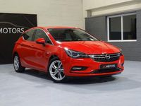 Usado Opel Astra Dynamic 150 CV (110 kW) 2017 Rojo Berlina
