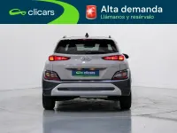 Usado Hyundai Kona 141 CV (103 kW) 2022 Gris / plata SUV