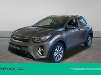 Usado Kia Stonic 101 CV (74 kW) 2025 Gris SUV