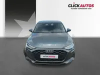 Usado Audi A3 Advanced Plus 116 CV (85 kW) 2025 Gris / plata Berlina