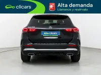 Käytetty Mercedes GLA180 136 HP (100 kW) 2021 Musta Katumaasturi