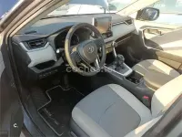 Usado Toyota RAV4 Hybrid Luxury 218 CV (160 kW) 2022 Gris / plata SUV