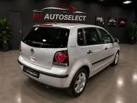 Usado VW Polo Match 65 CV (47 kW) 2007 Gris / plata Utilitario