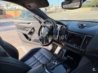 Usado Maserati Levante 430 CV (316 kW) 2020 Gris / plata SUV