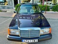 Usado Mercedes E300 147 CV (108 kW) 1989 Azul Berlina