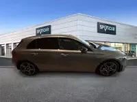 Usado Mercedes A180 116 CV (85 kW) 2021 Gris Berlina