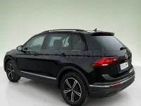 Usado VW Tiguan Life 150 CV (110 kW) 2022 Negro SUV