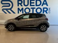 Usado Renault Captur LIMITED 130 CV (95 kW) 2019 Gris / plata SUV