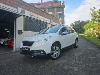 Usado Peugeot 2008 Style 100 CV (73 kW) 2016 Blanco SUV