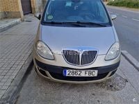 Usado Lancia Musa 90 CV (66 kW) 2006 Beige Monovolumen