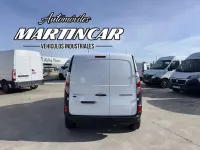 Usado Renault Kangoo Authentique 67 CV (49 kW) 2018 Blanco Monovolumen