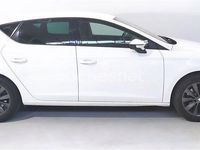 Usado Seat Leon Style 115 CV (84 kW) 2019 Blanco Berlina