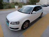 Usado Audi A3 Sportback Attraction 105 CV (77 kW) 2010 Blanco Utilitario