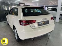 usado Audi A3 1.6 TDI 105 CV Attraction S tronic 7 vel.