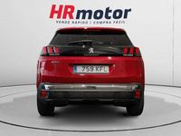 Usado Peugeot 3008 Active 132 CV (97 kW) 2017 Rojo SUV
