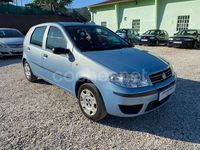 Usado Fiat Punto Dynamic 60 CV (44 kW) 2005 Azul Utilitario