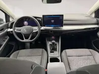 Usado VW Golf VIII Life 116 CV (85 kW) 2025 Gris Utilitario