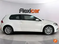 Usado VW Golf VII Advance 125 CV (91 kW) 2017 Blanco