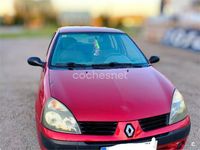 Usado Renault Clio II Authentique 65 CV (47 kW) 2004 Granate Berlina