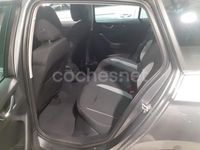 Usado Skoda Kamiq Selection 115 CV (84 kW) 2024 Gris / plata SUV