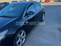 Usado Opel Astra Sport 160 CV (117 kW) 2011 Negro Berlina