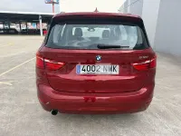 Usado BMW 218 Comfort Edition 136 CV (100 kW) 2016 Granate Familiar