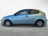 Usado Hyundai Accent 97 CV (71 kW) 2007 Azul Utilitario