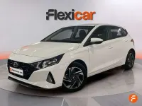 Usado Hyundai i20 101 CV (74 kW) 2022 Blanco Utilitario