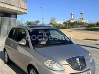 Usado Lancia Ypsilon 95 CV (69 kW) 2007 Beige Utilitario