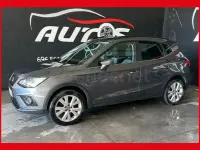 Usado Seat Arona Ecomotive 95 CV (69 kW) 2018 Gris / plata SUV