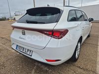 Usado Seat Leon Reference 115 CV (84 kW) 2021 Blanco Berlina