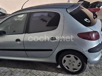 Usado Peugeot 206 90 CV (66 kW) 2000 Azul Berlina