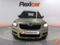 Usado Skoda Yeti Active 110 CV (80 kW) 2016 Gris SUV