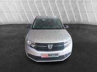 Usado Dacia Sandero Acces 73 CV (53 kW) 2018 Gris / plata Berlina