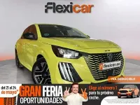 Usado Peugeot 208 Allure 100 CV (73 kW) 2025 Amarillo Utilitario