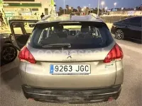 Usado Peugeot 2008 Allure 110 CV (80 kW) 2015 Beige SUV