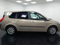 Usado Renault Scenic E-Tech 112 CV (82 kW) 2008