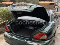 Usado Jaguar X-type Executive 130 CV (95 kW) 2006 Verde Berlina